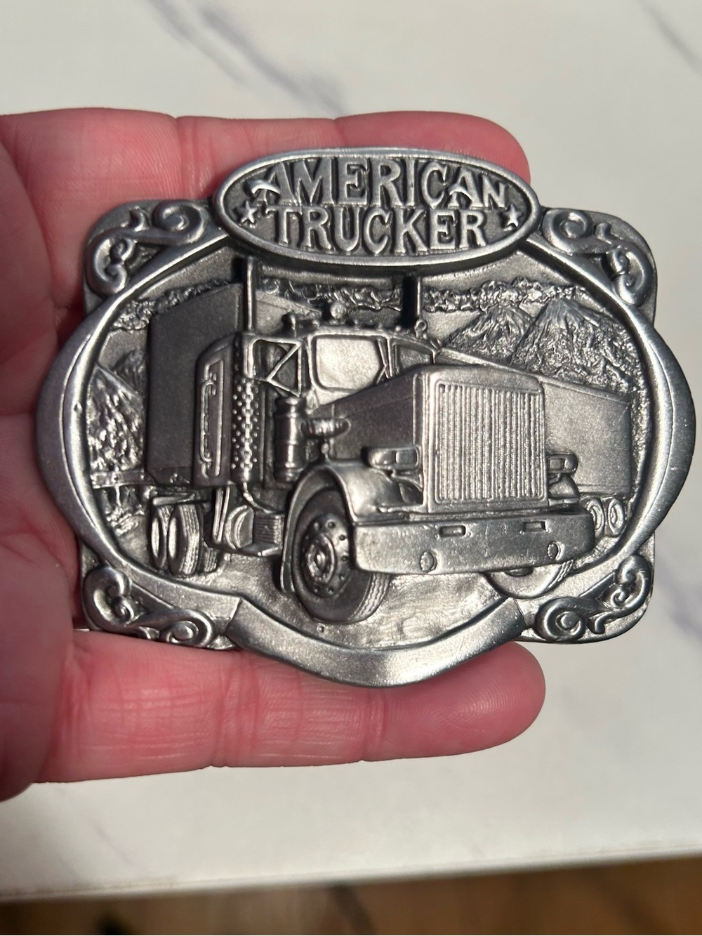 1988 OPERATING ENGINEERS American truckers belt buckle